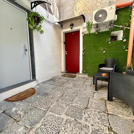 La Vetere House *